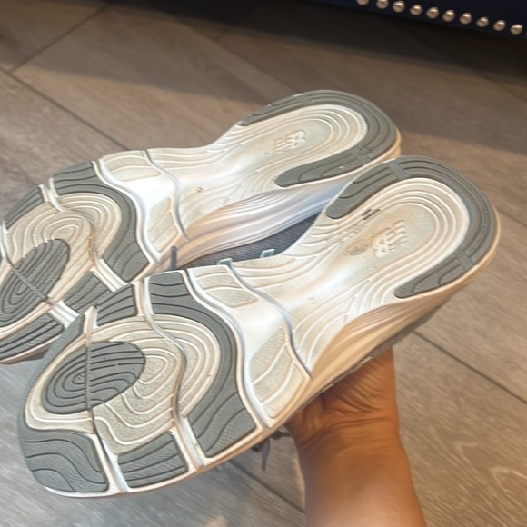 𝅺new balance 711 grey lightweight memory foam Cush running sneaker size 6 - Picture 9 of 11